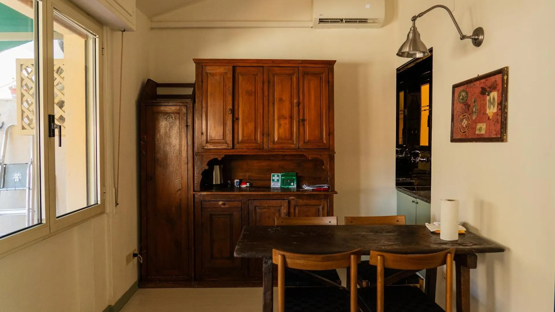 Апартаменты Friendly & Small 1-Br Apt With Beautiful Terrace Флоренция